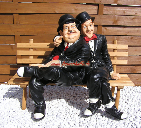 Preview: Dick und Doof in schwarzem Sako