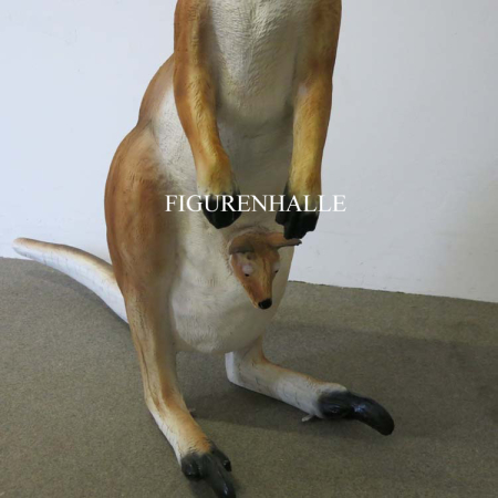 Preview: Kangaroo statue