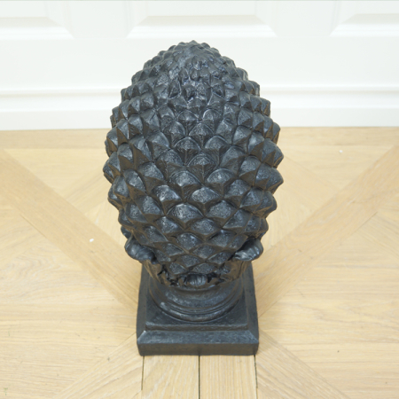 Preview: Ahornzapfen Figur Antik