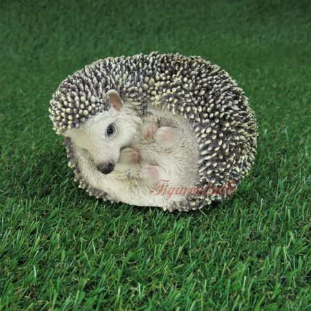 Igel Figur Modell Herbst eingerollt