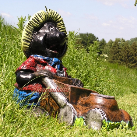 Maulwurf mit Rasenmäher