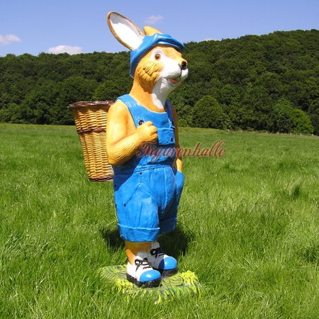 Osterhase mit Korb