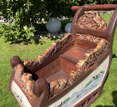 Nikolaus Figur im Hütten Stil