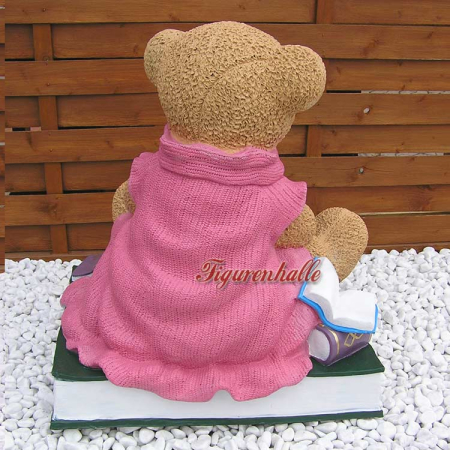 Preview: Soft toy in the outdoor area