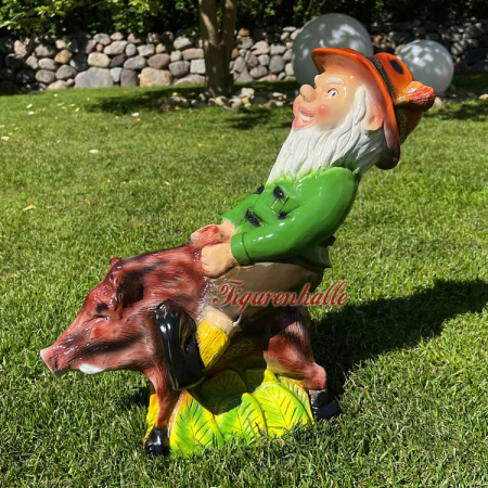 Gartenzwerg mit Wildschwein Figur