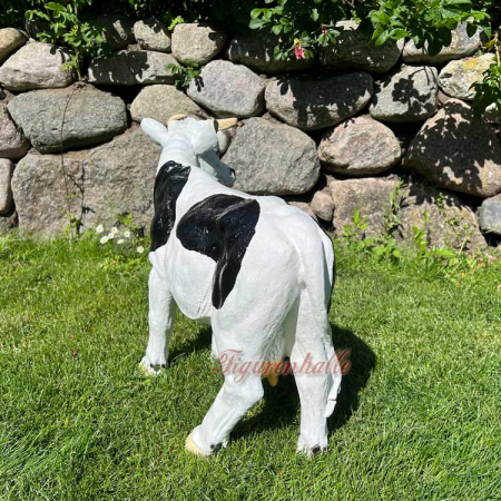 Preview: Plastic Decorative Cow Figurine