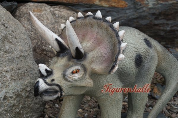 Set up figure dinosaur