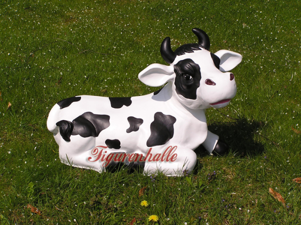 Kuh Figur liegend schwarz bunt