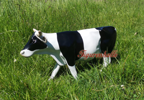 Cow figure with spots