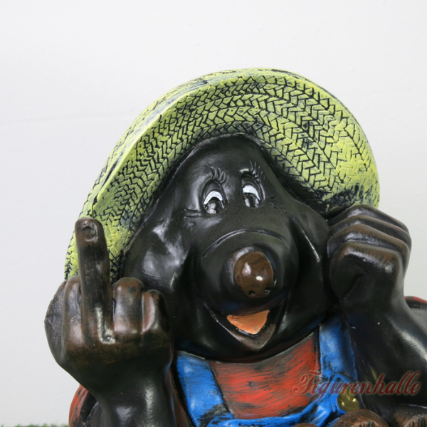 Stinky finger figure