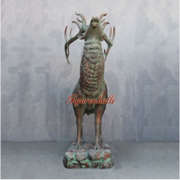 Deer figure decorations