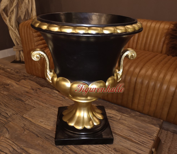 Ваза барокко черный