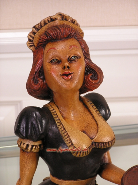 Nostalgia Girl Pin Up Butler