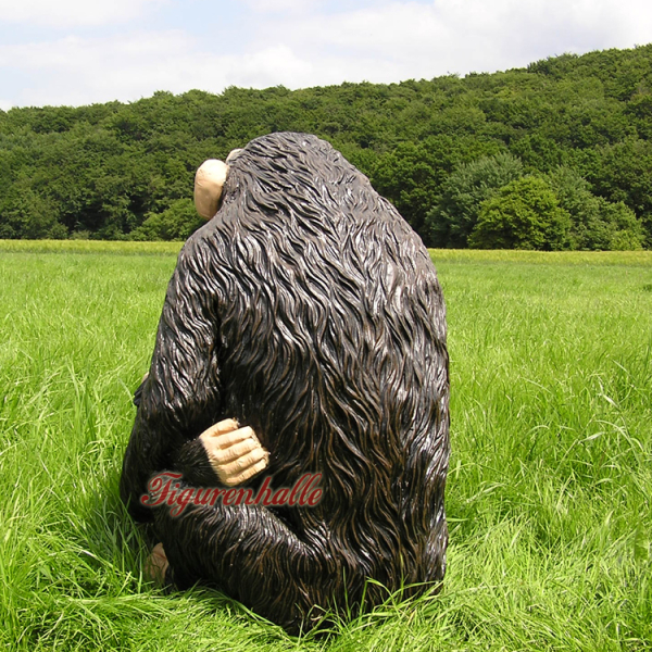 Zoo promotional figure