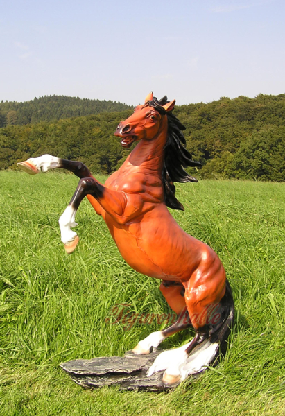 Hängst  Pferd Figur