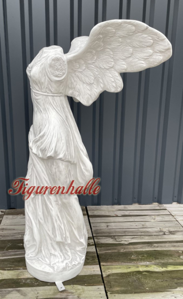 Nike von Samothrake Figur Gartenfigur Kopf ab