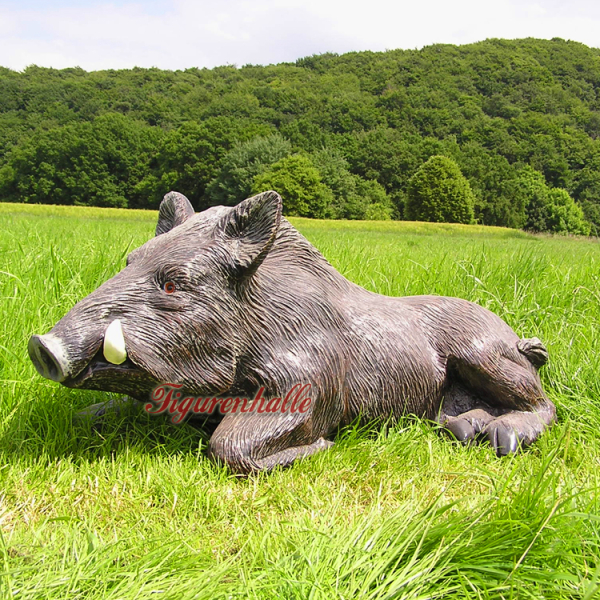 Wild boar lying figure