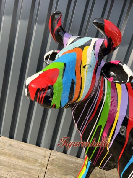 Lebensgroß Kuh Dekofigur rot blau gelb , grün witzig