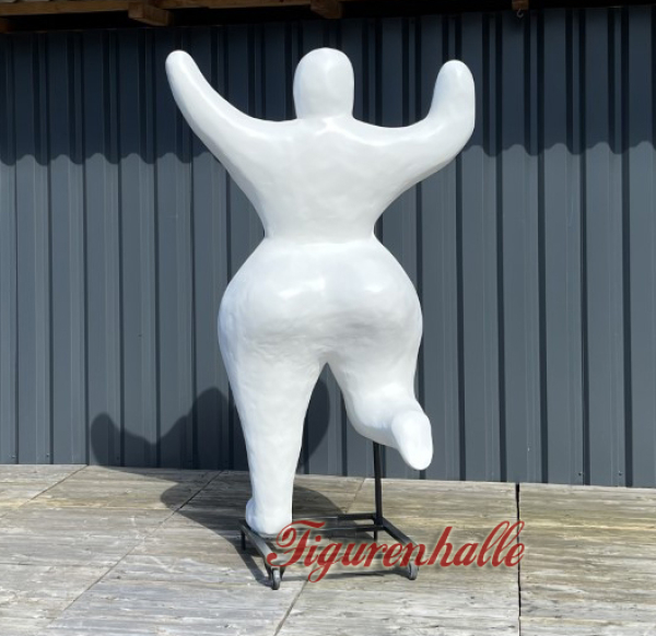Desginer Nana Statue to paint yourself