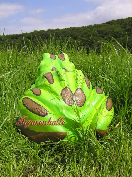 Green frog for your garden pond