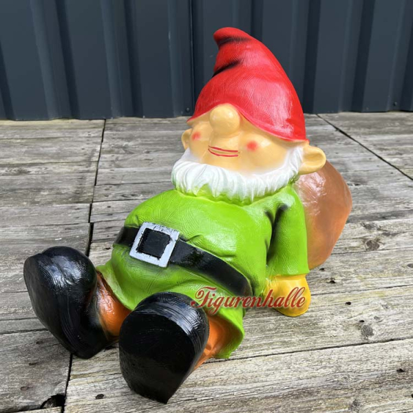 Gartenzwerg schlafend