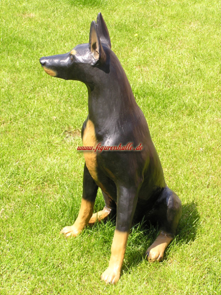 Doberman figure