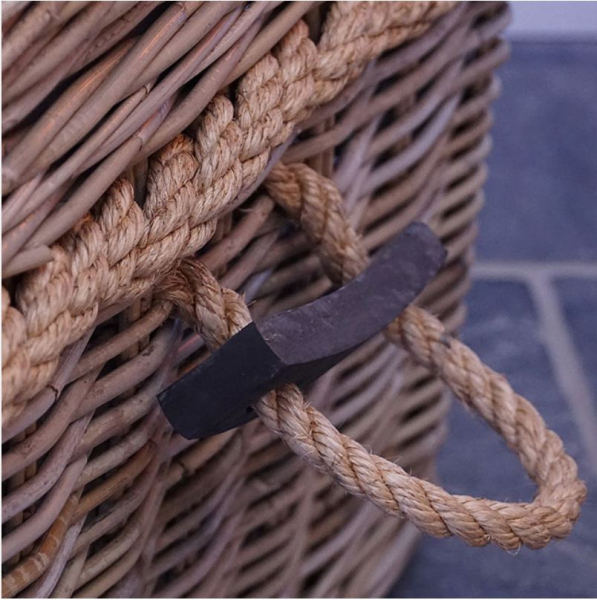 Französicher Landhausstik Rattan Korb