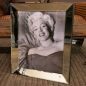 Preview: Marilyn Monroe Wandbild mit Kette