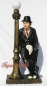 Preview: Charles Chaplin Figur und Statue an Laterne