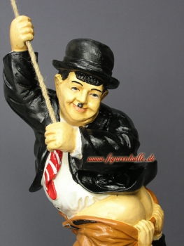 Preview: Dick und Doof am Seil Dekofigur Preview: Stan Laurel und Oliver Hardy Dekofigur