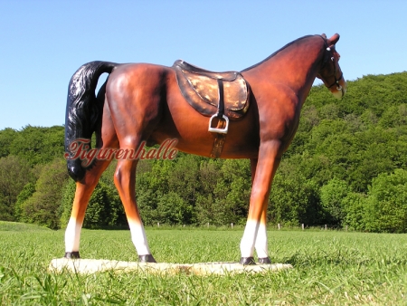 Preview: Braunes Pferd mit Sattel als Werbefigur Preview: Messe Figuren Tierfiguren Aufsteller