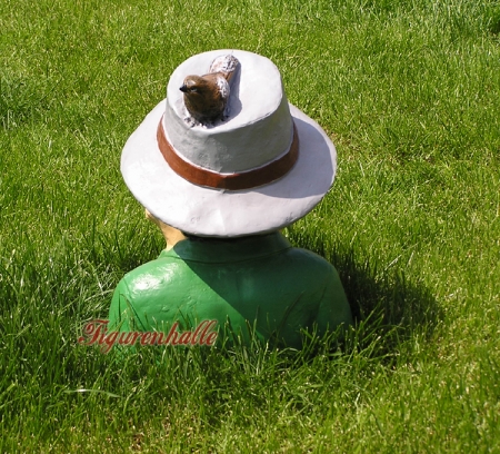 Preview: Garten Spanner mit Fernrohr Preview: Mann mit Fernglas Witzige Deko