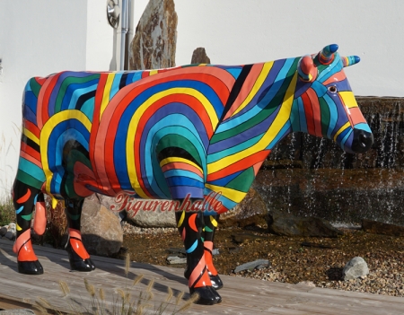 Figure cow artwork rainbow statue