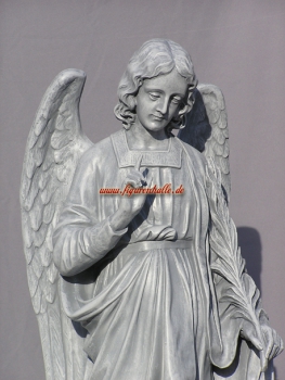 Engel mit Feder Statue