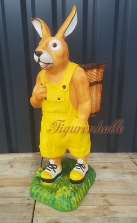 Preview: Großer Osterhase mit Kiepe und gelber Hose als Figur Preview: Ostern Dekoration Figur Toni
