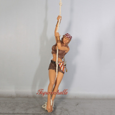Preview: Pirat Woman Girl am Seil Figur aufhängend Preview: Seeräuber Frau Figur