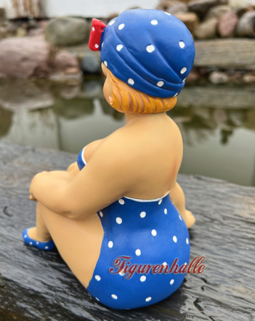 Preview: Schwimmerin Figur klein Badeanzug blau mit Punkten Preview: Schwimmerin Figur klein Badeanzug blau mit Punkten