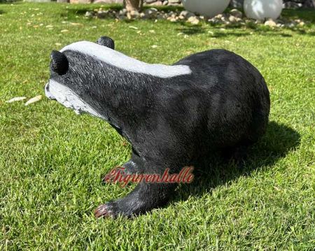 Dachs Gartenfigur