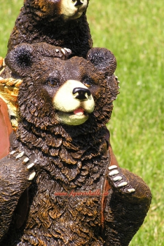 Bears statues