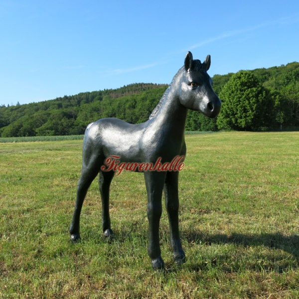 Fohlen Figur lebensgroß