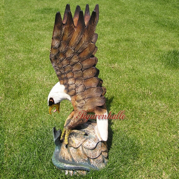 Adler Skulptur