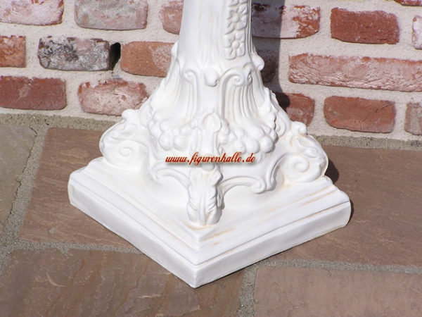 Antique white decorative pillar