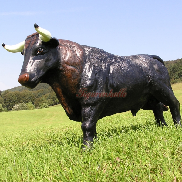 Bull sculpture