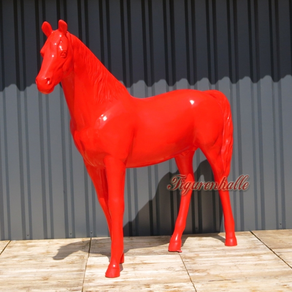 Pferd lebensgroß rot komplett Figur