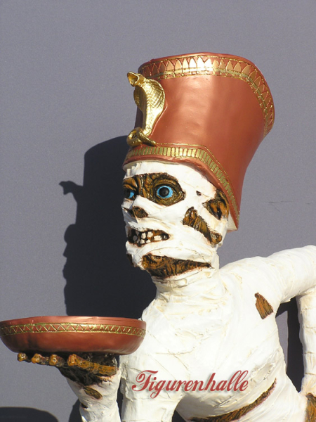 Horror figure