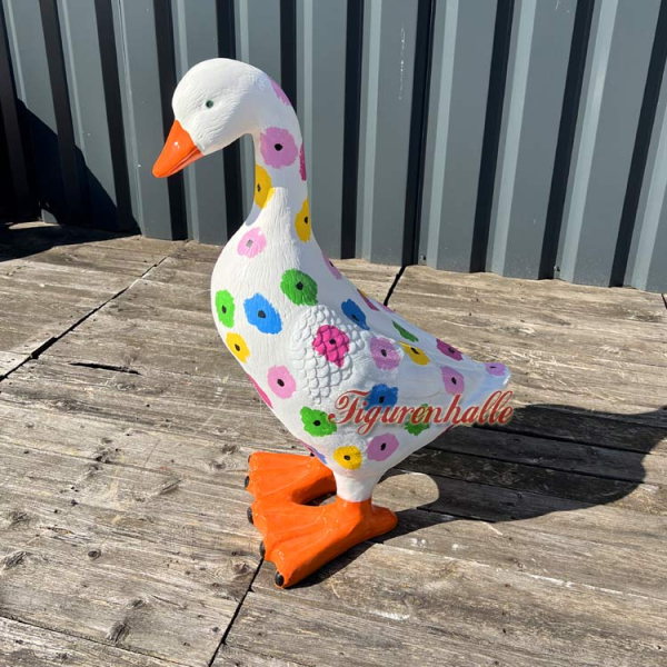 goose decoration figure