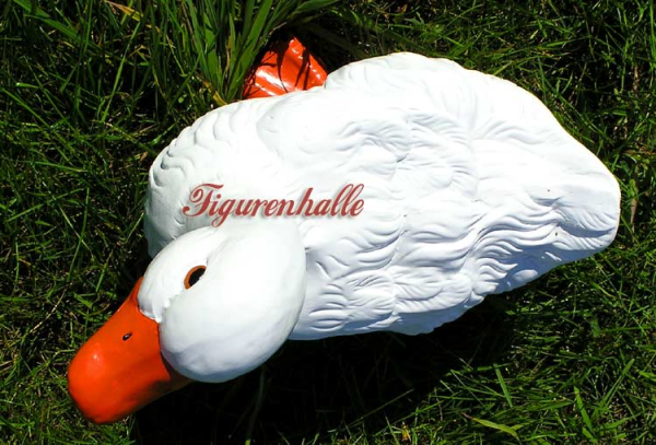 Lifelike goose decorative figure