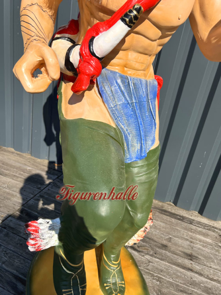 Lebensgroße Indianer Figur aus GFK